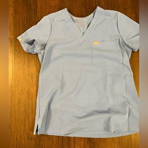 Catarina™ One-Pocket Scrub Top